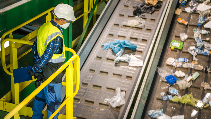 CVR na prática: implantação eficiente, operação segura e tecnologias que elevam o valor dos resíduos — visão especializada da Versa Engenharia Ambiental Ltda.