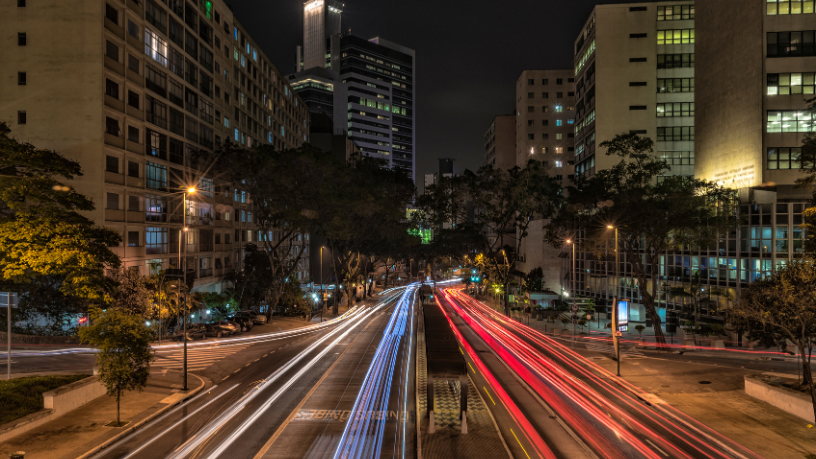 São Paulo se consolida como polo de inteligência artificial com crescimento recorde de startups